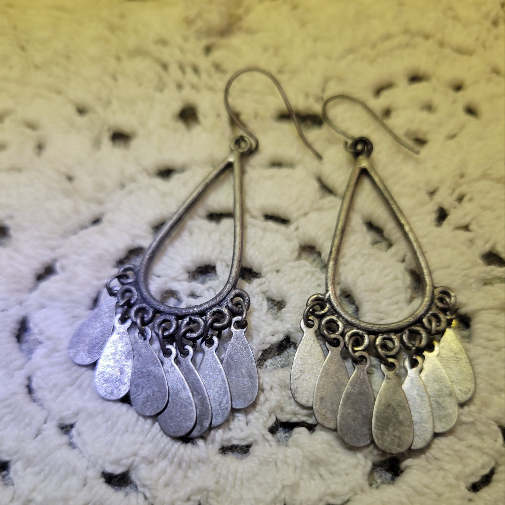Vintage - Silver Dangly Earings